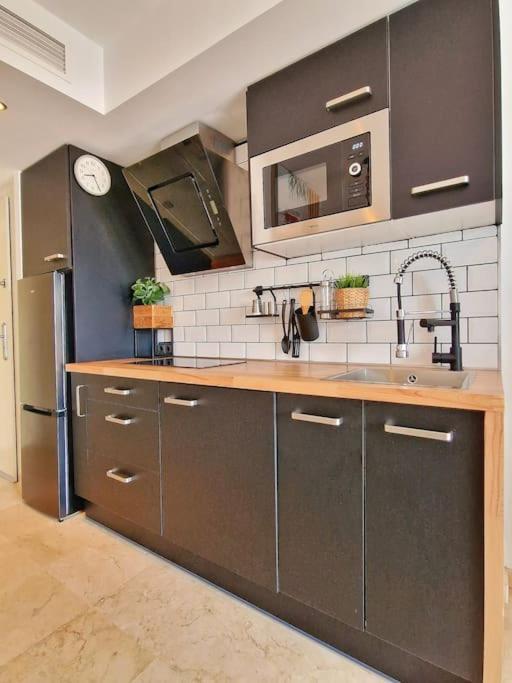 Апартаменти Acogedor Piso Con Terraza Y Parking! Бенальмадена Екстер'єр фото