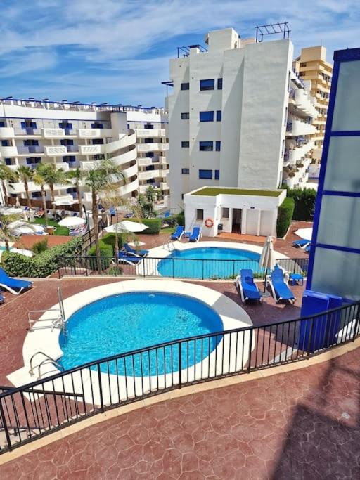 Апартаменти Acogedor Piso Con Terraza Y Parking! Бенальмадена Екстер'єр фото