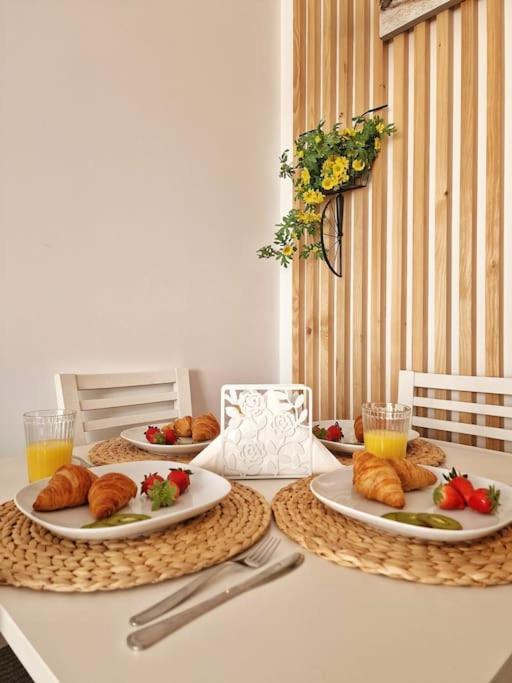Апартаменти Acogedor Piso Con Terraza Y Parking! Бенальмадена Екстер'єр фото