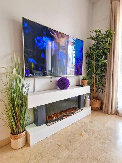 Апартаменти Acogedor Piso Con Terraza Y Parking! Бенальмадена Екстер'єр фото
